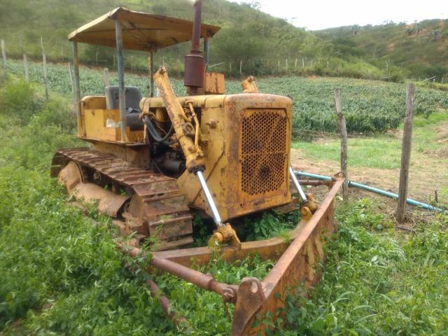 Vendo Trator