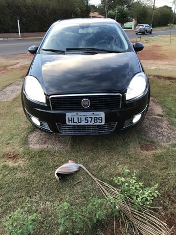 Fiat Linea HLX 1.9 Dualogic - Foto 7