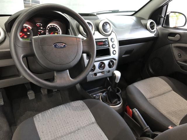 Fiesta 1.6 sedan 2013 Class Completo , excelente estado - Foto 8
