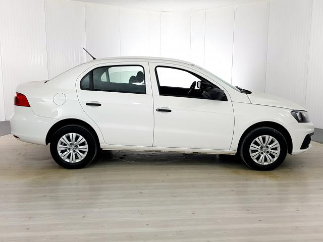 VolksWagen VOYAGE Trendline 1.6 T.Flex 8V 4p - Branco - 2018 - Foto 4
