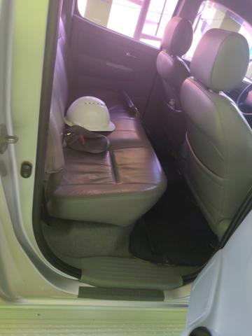 Hilux muito nova!!! - Foto 7
