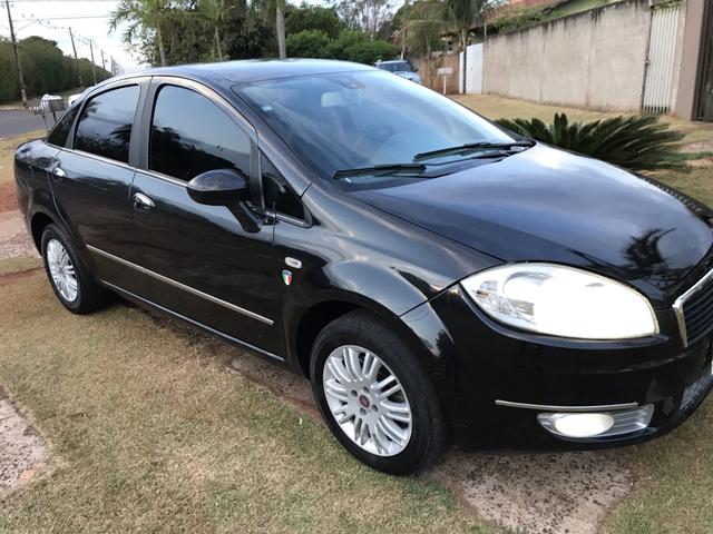 Fiat Linea HLX 1.9 Dualogic
