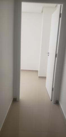 Sala no shopping da ilha 40m2 R$1650 c/divisória - Foto 2