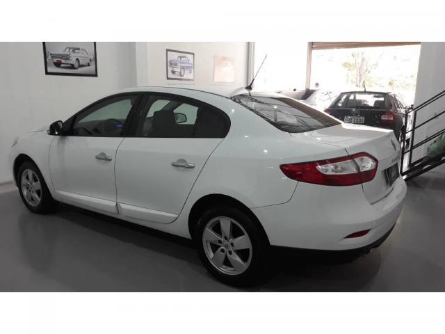 Renault Fluence DYNAMIQUE 2.0 Flex Mec. - Foto 6