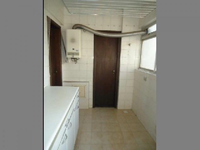 8003 | Apartamento à venda com 3 quartos em CENTRO, MARINGA - Foto 14