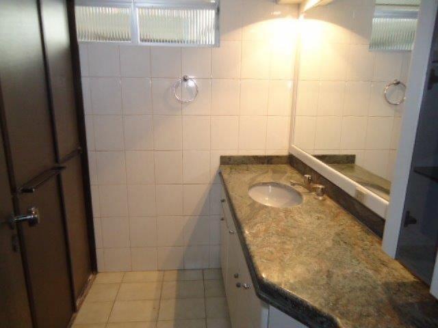 8003 | Apartamento à venda com 3 quartos em CENTRO, MARINGA - Foto 2