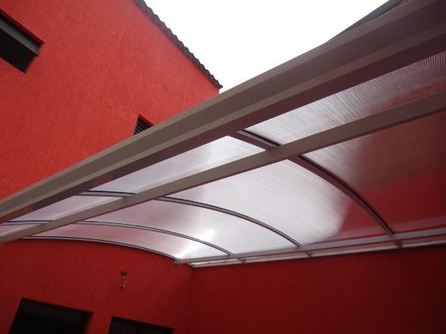 Cobertura em Policarbonato Fixo e Retrátil - Foto 3