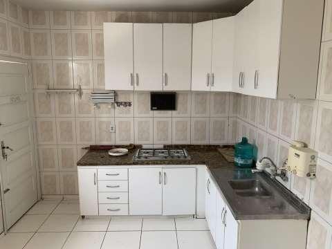 Aluga-se casa direto com o proprietário e com excelente localização!! - Foto 3