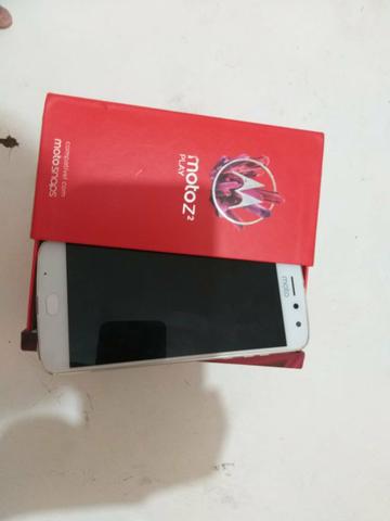Moto Z2 Play