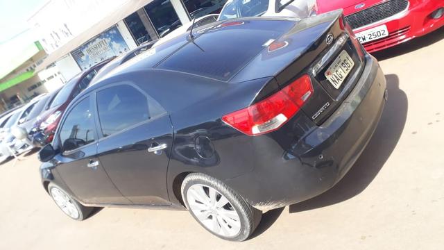Cerato 1.6 aut 2013 $37.500,00 - Foto 4