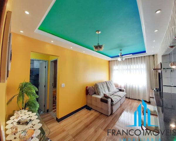 Apartamento em destaque de 01 Qt reformado com vaga e elevador - Foto 2