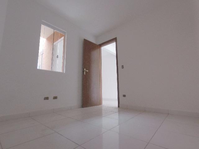 Linda casa com dois quartos e documentação inclusa, preparação para ático - Foto 13