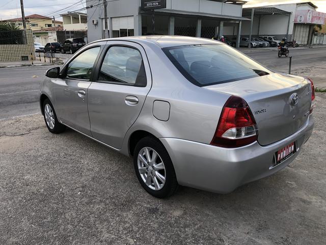Etios sedan xls automático 2017 - Foto 4