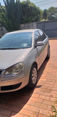 VENDO POLO SEDAN 08/08