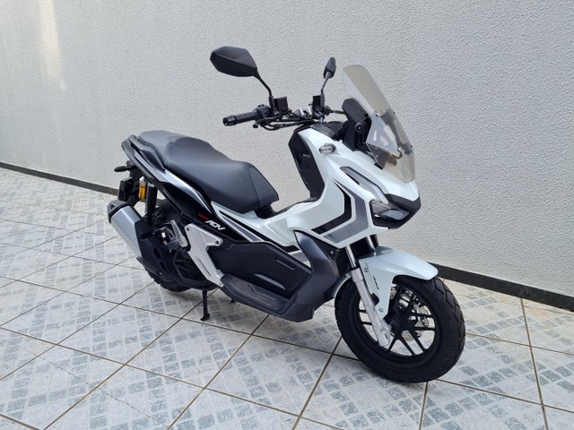 HONDA ADV 150