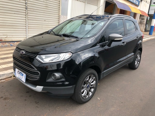 FORD ECOSPORT FREESTYLE 1.6 COMPLETA 2015