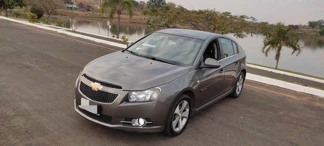 CHEVROLET CRUZE LT