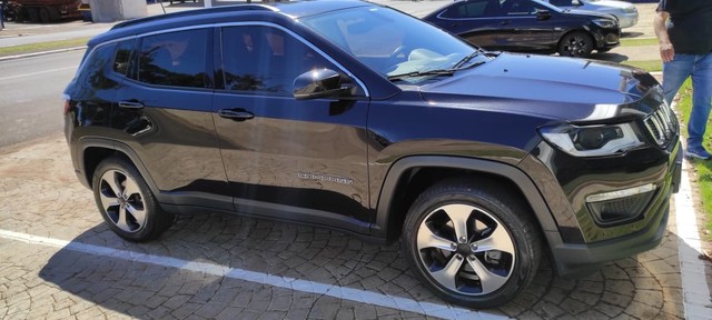 JEEP COMPASS LONGITUDE 2.0 4X2 AUTOMÁTICA FLEX