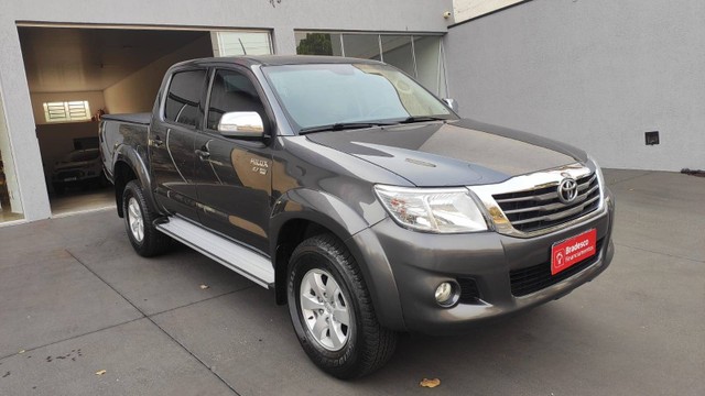 HILUX 2015/2015 2.7 SRV 4X2 CD 16V FLEX 4P AUTOMÁTICO