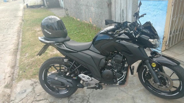 YAMAHA FAZER 250 CC
