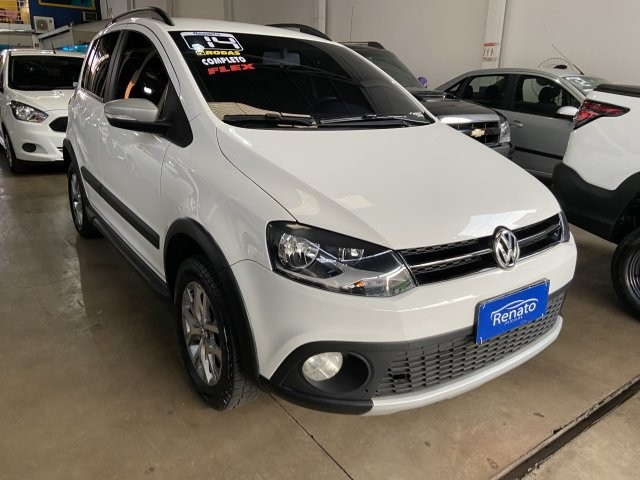 VOLKSWAGEN CROSSFOX 2014 1.6 MI FLEX 8V 4P MANUAL