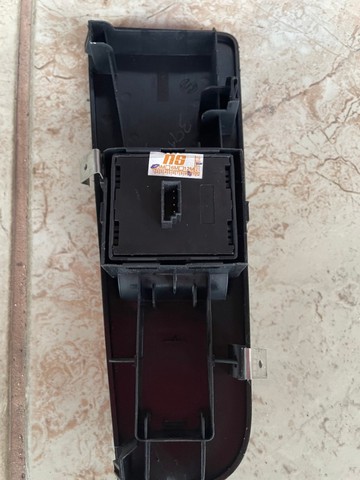 comando botoes vidro eletrico fiat punto/linea original - Foto 3