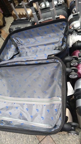 MALA DE RODINHAS 23KG PARA VIAGEM NACIONAIS E INTERNACIONAIS  - Foto 4