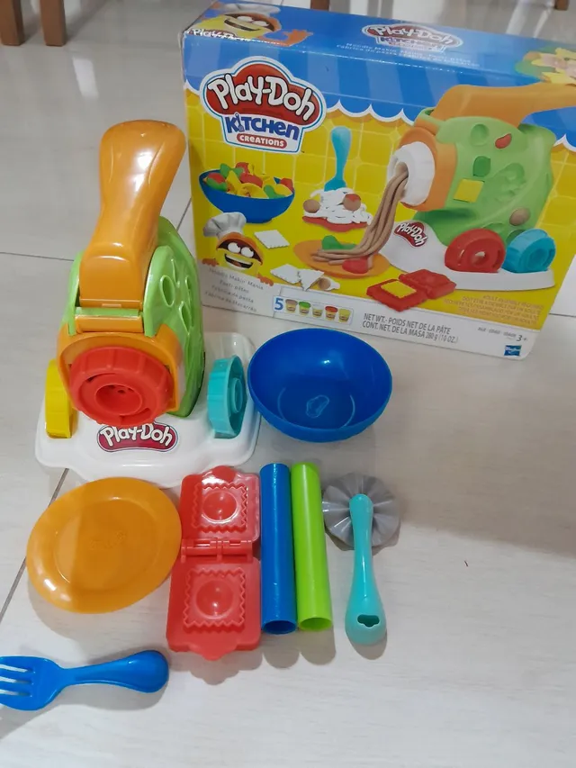 Conjunto De Massinha Play-doh Castelo De Sorvete 6 Potes Play-doh Multicor