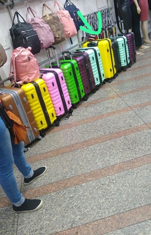 MALA DE VIAGEM 23KG DE RODINHAS R$370,00 - Foto 4