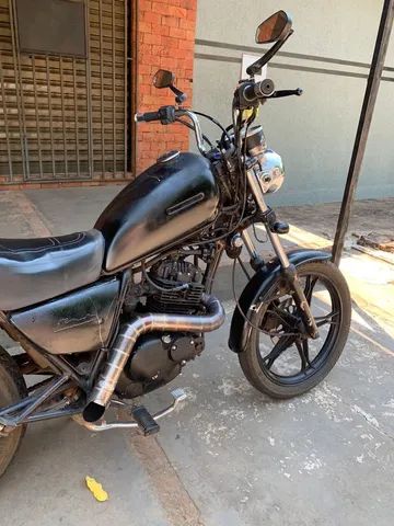 Suzuki Intruder 125 - Bobber (GN 125)