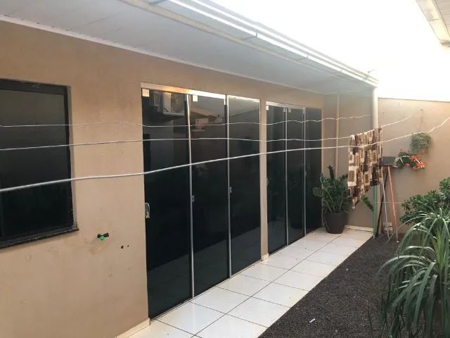 Casa com edícula e 3 quartos - Foto 2