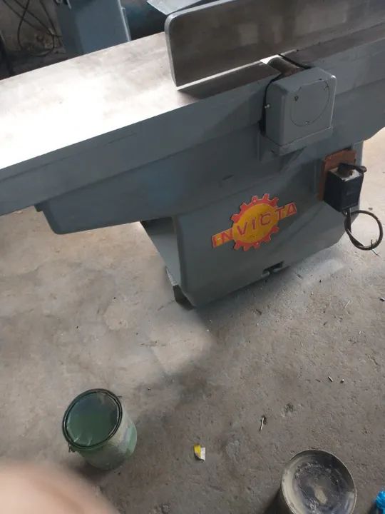 Plaina invicta 42×220 motor trifasica - Foto 2