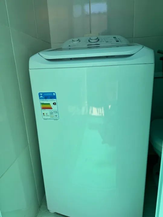 Máquina de lavar pouquíssimo uso 