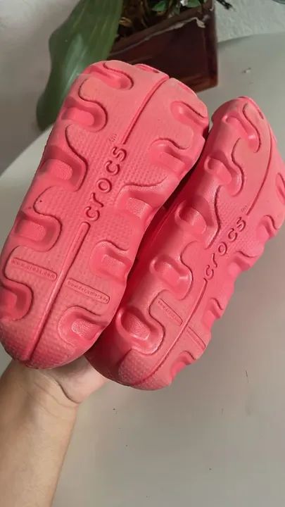 Sandália Crocs Infantil Rosa 28/29 - Foto 5