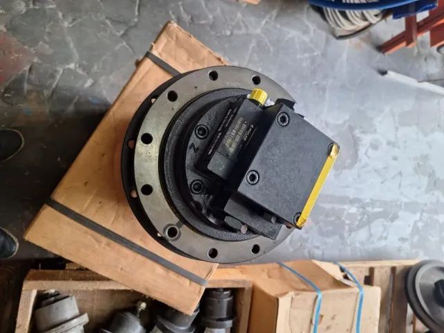 Motor de Tração NOVO - Original Bobcat E42