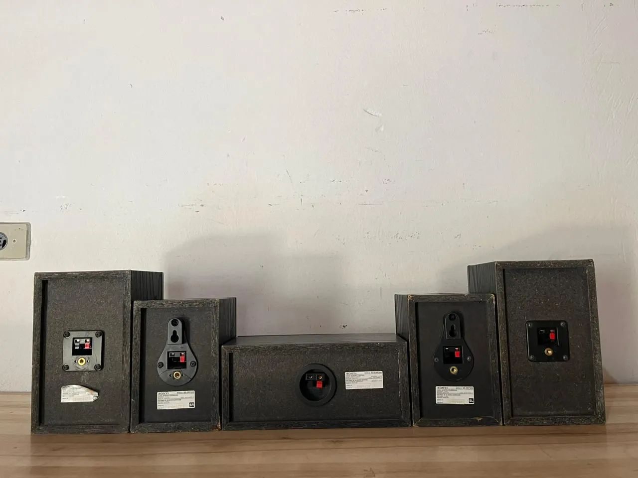 Conjunto 5 Caixas Surrounds Sony Muteki Ss-Srp880 *Philips*Aiwa - Foto 5