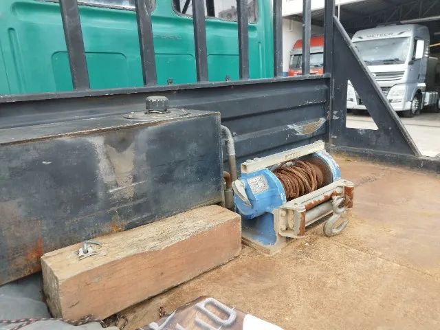 Mercedes Benz 1513 Reduzido 1977 + Implemento Poliguindaste - Foto 10