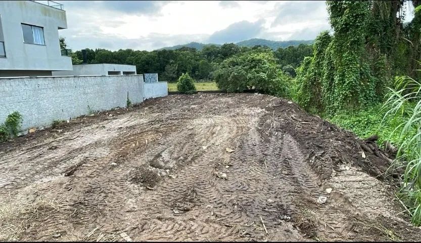 Terreno a venda em Bombinhas Zimbros 
