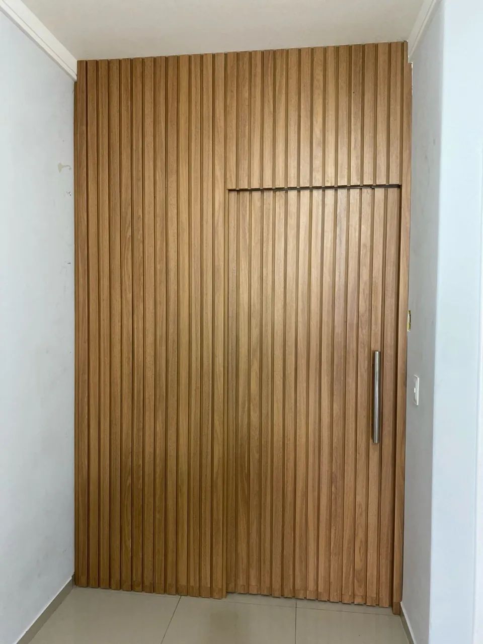 Painel com porta de corre - Foto 2