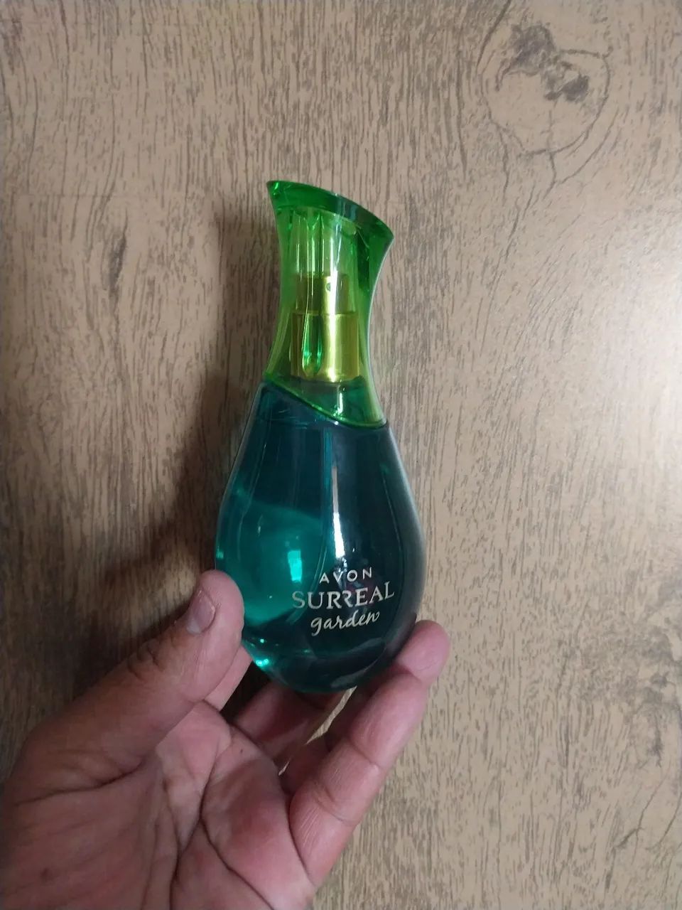 Perfume avon surreal Garden de 75 ml 64299094844546124