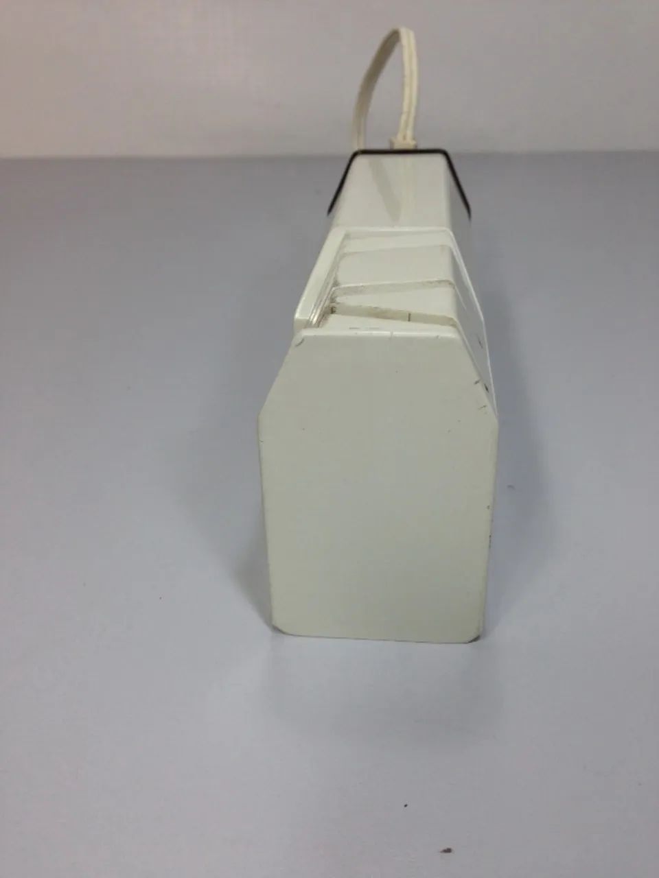 Antigo Amolador Facas E Tesoura Walita - 110 Volts - *Leia* (Usado) - Foto 2