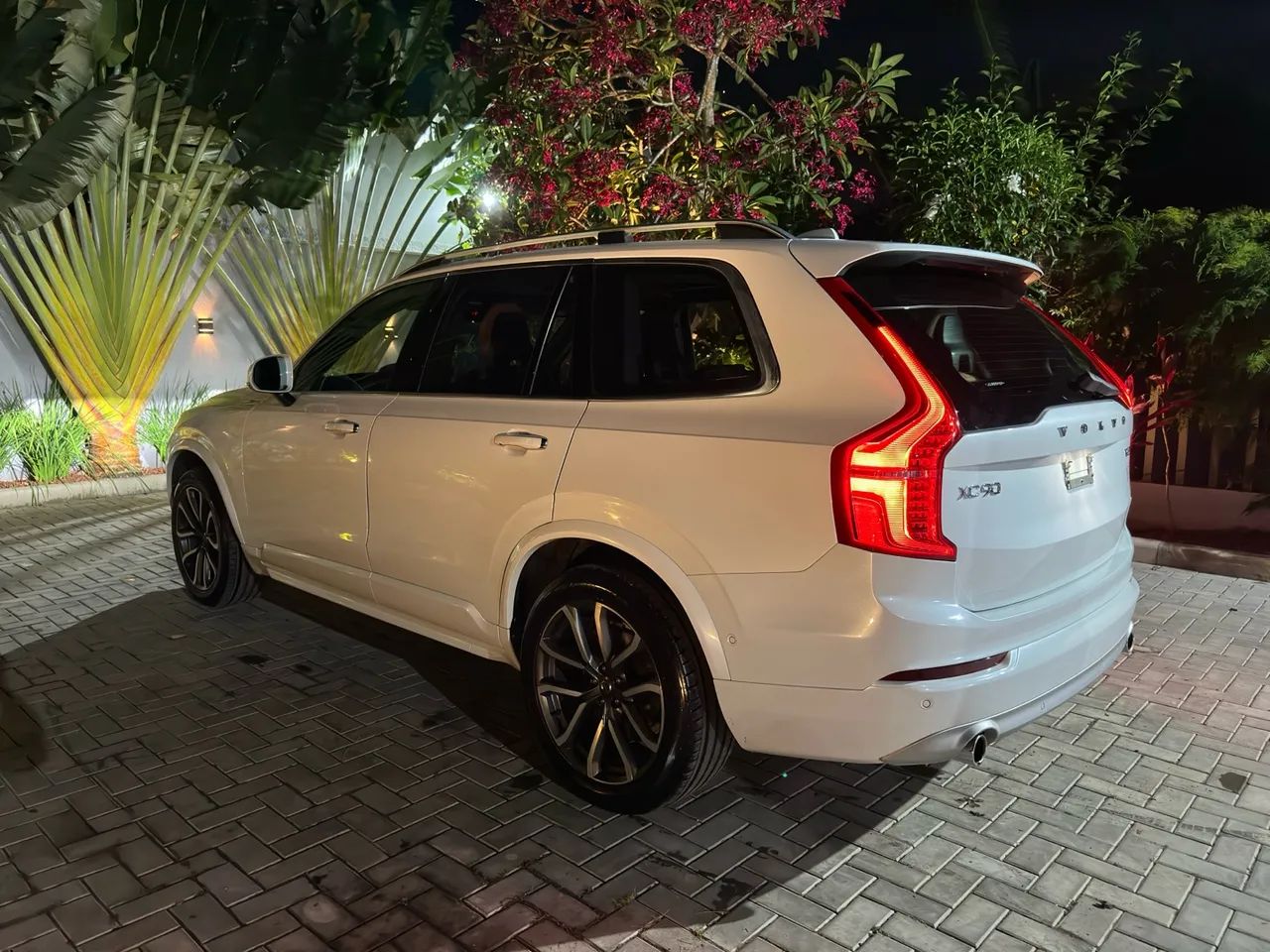 Volvo Xc90 T6 Momentum 2018  - Foto 5
