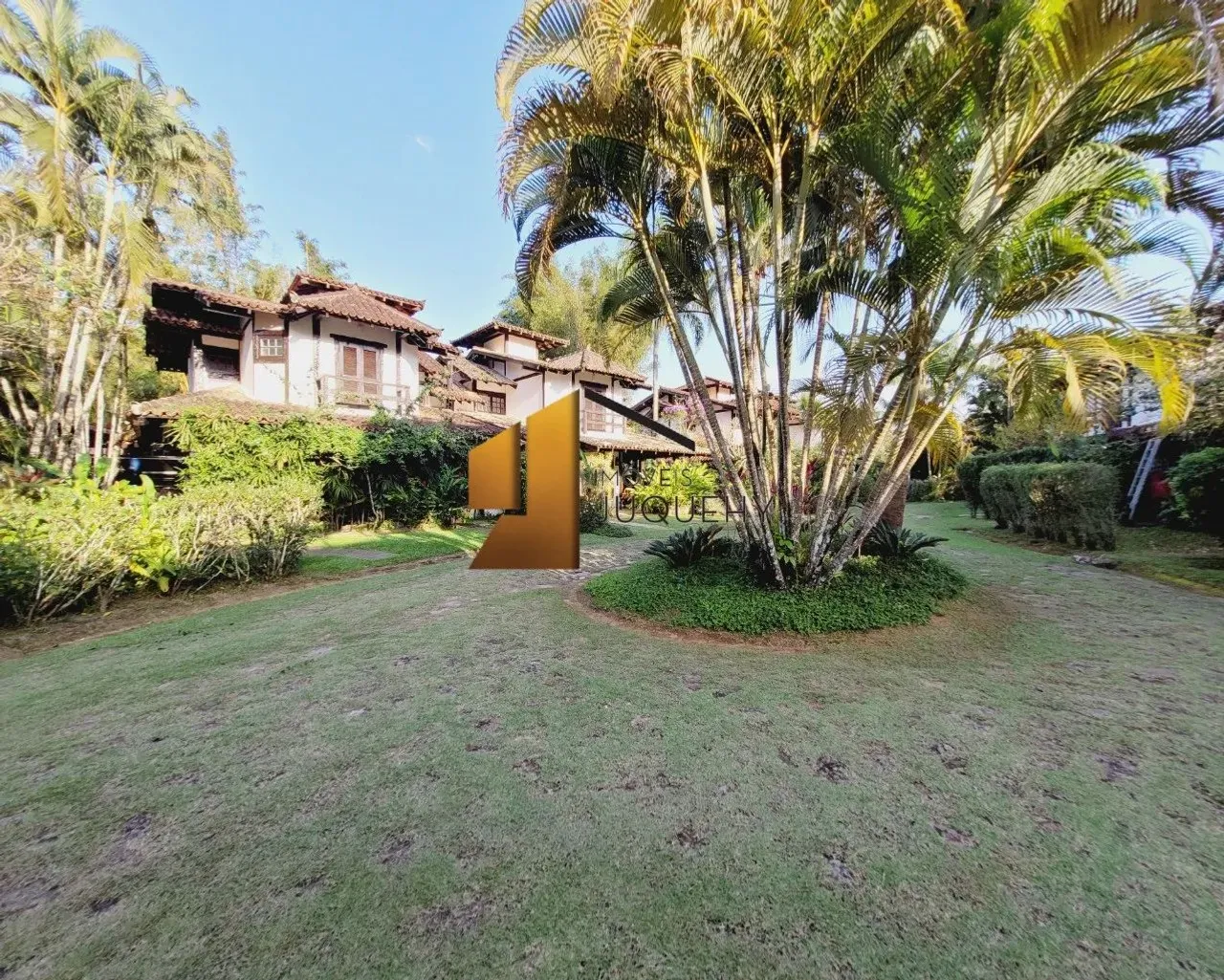 CASA DE CONDOMINIO RESIDENCIAL em SÃO SEBASTIÃO - SP, BARRA DO SAHY
