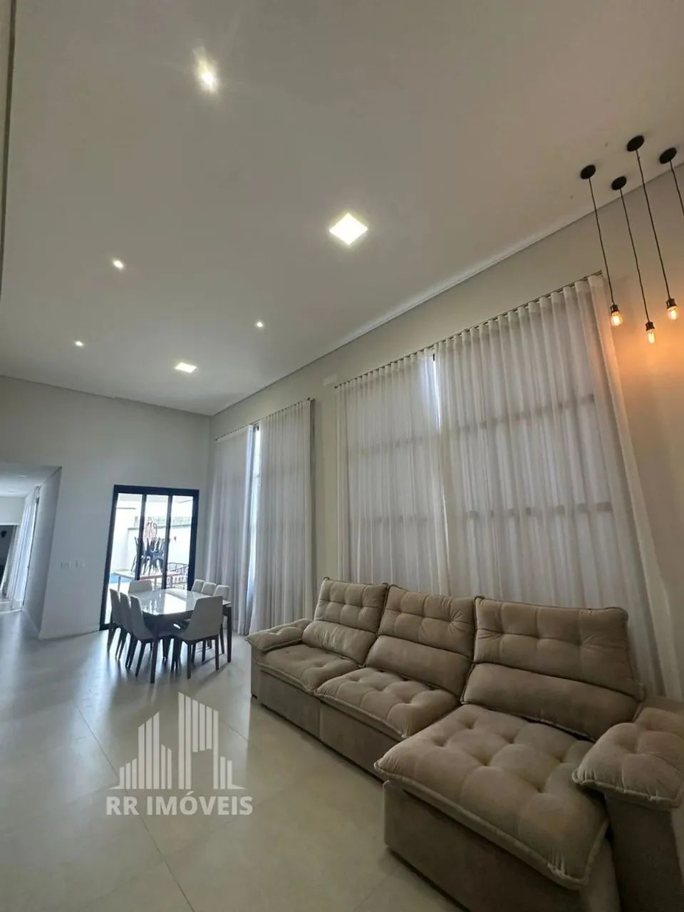 RR0172D CASA A VENDA 188m² JARDIM RECANTO DAS ÁGUAS - OPORTUNIDADE - 3 Dorms 2 Vagas - Nov