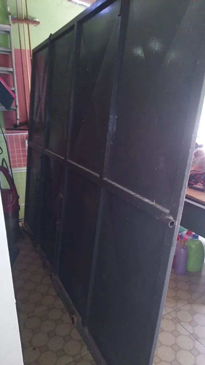 Portão galvanizado para garagem de correr.65690776343170120