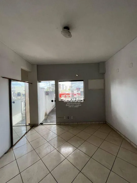 Kitnet para Locação - Av. Carlos Gomes 1.300$