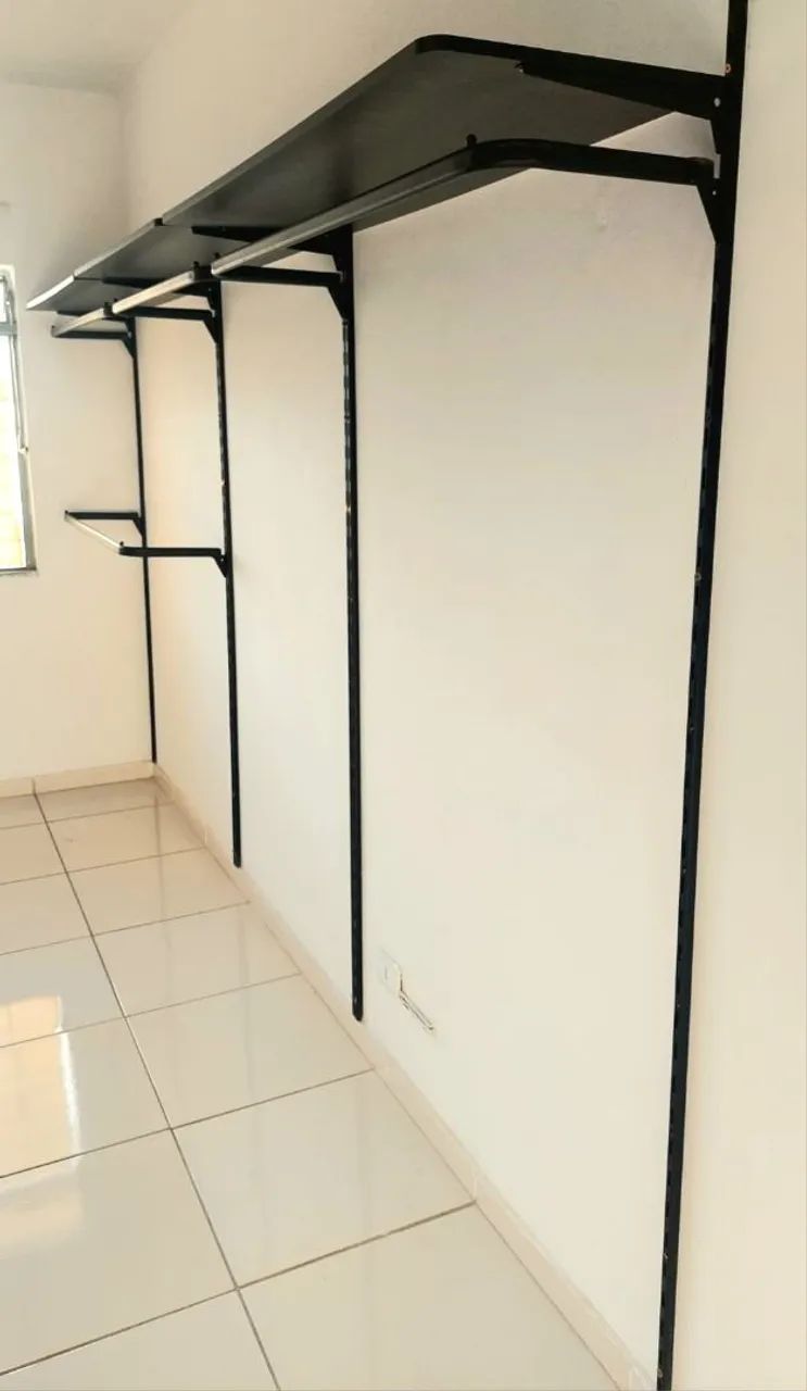 Prateleiras Metálicas para Loja modulada semi.novo - Foto 3