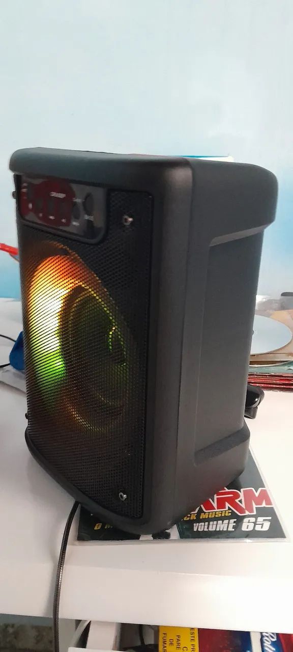 Caixa de som Bluetooth RGB Mic e Rádio FM  - Foto 2