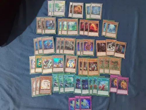 Yugioh!!! Deck Adamancipator com 57 cartas