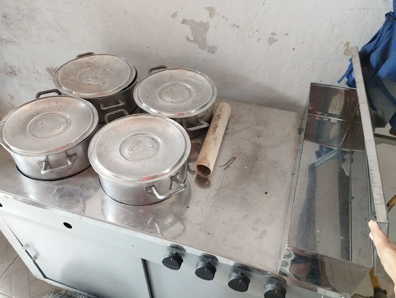 Carrinho de lanches com 4 panelas e toldo - Foto 3